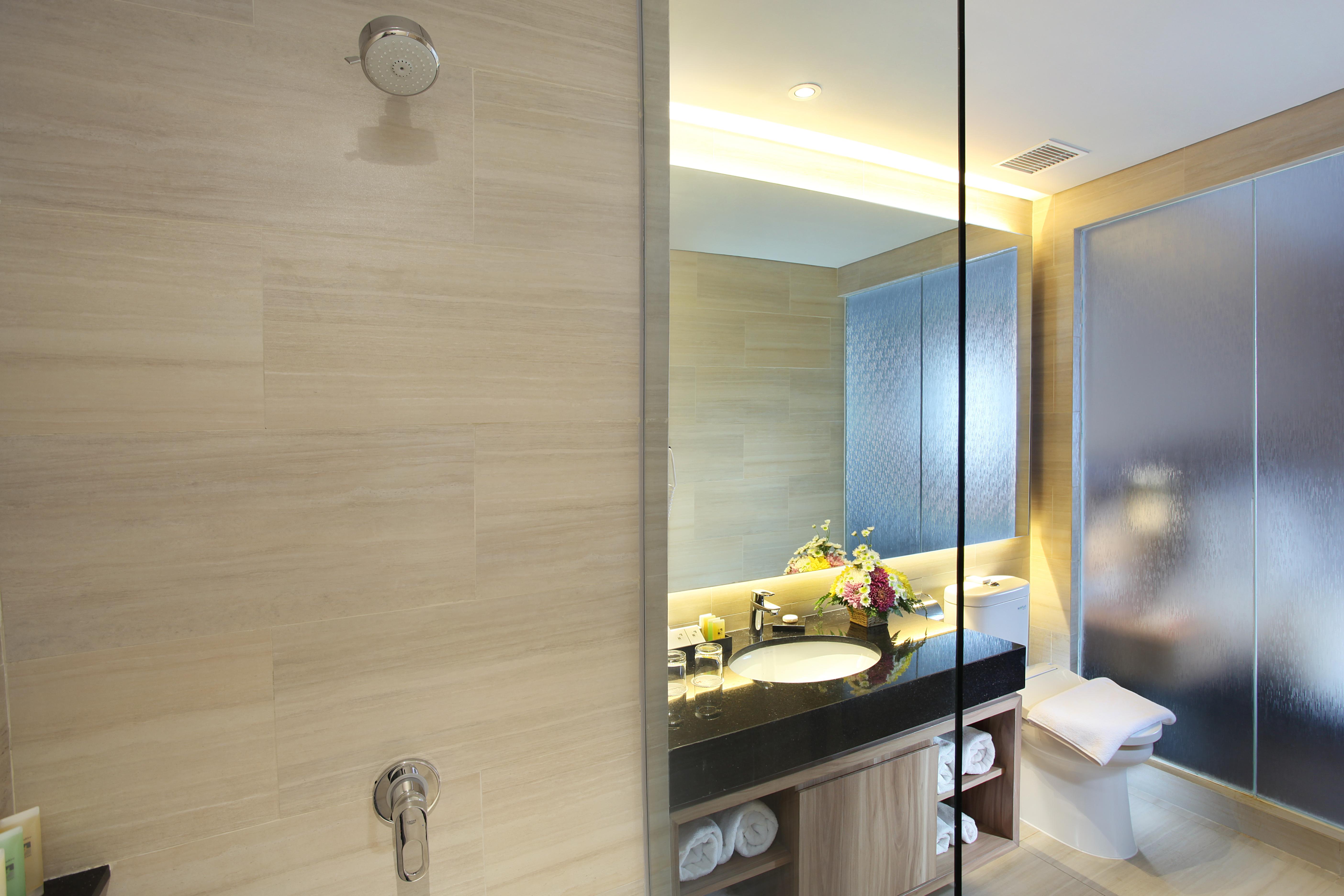 Swiss-Belinn Karawang Zewnętrze zdjęcie