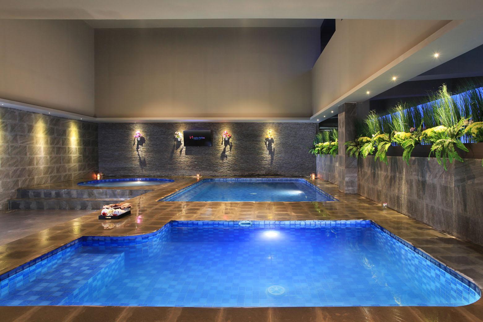 Swiss-Belinn Karawang Zewnętrze zdjęcie