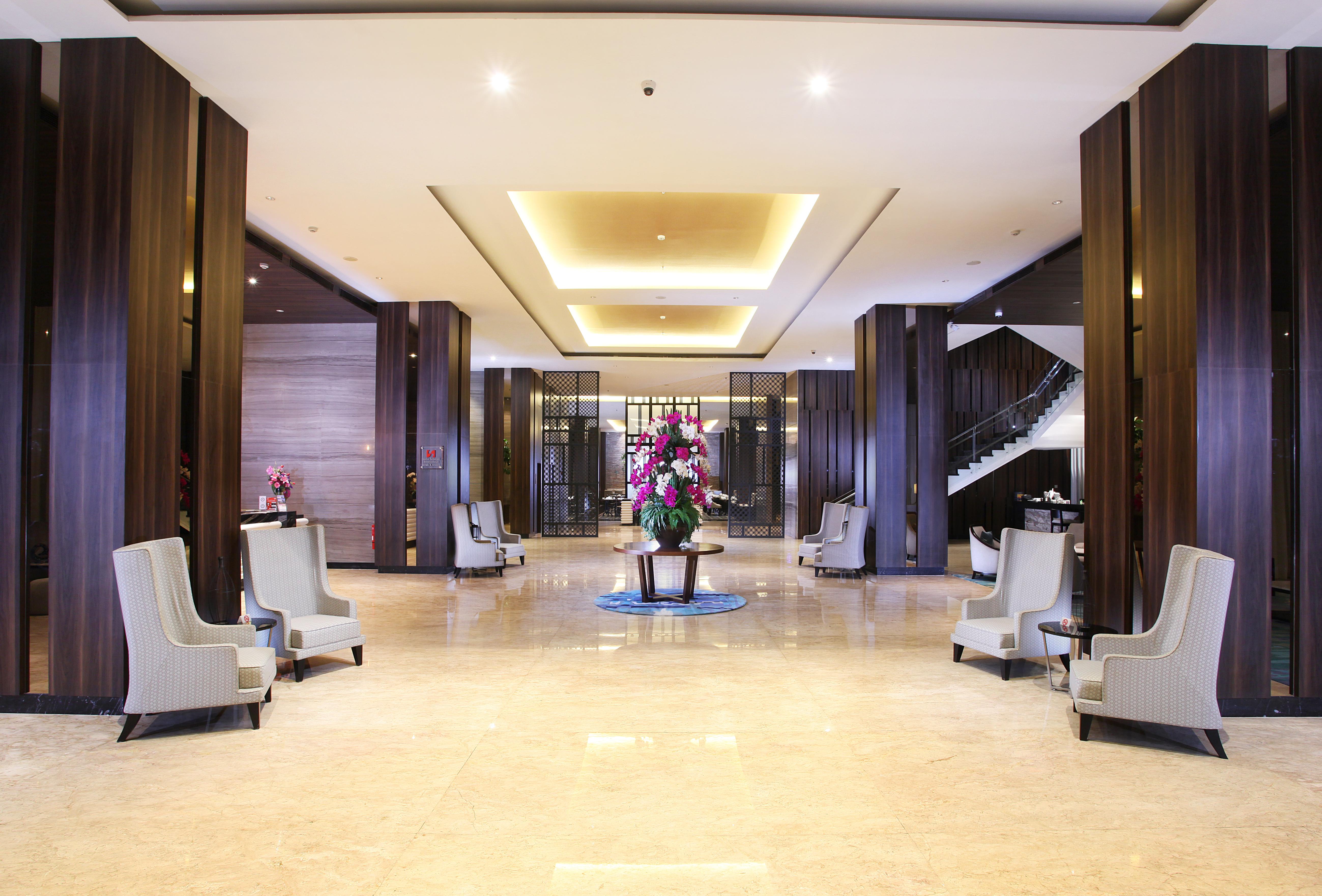 Swiss-Belinn Karawang Zewnętrze zdjęcie