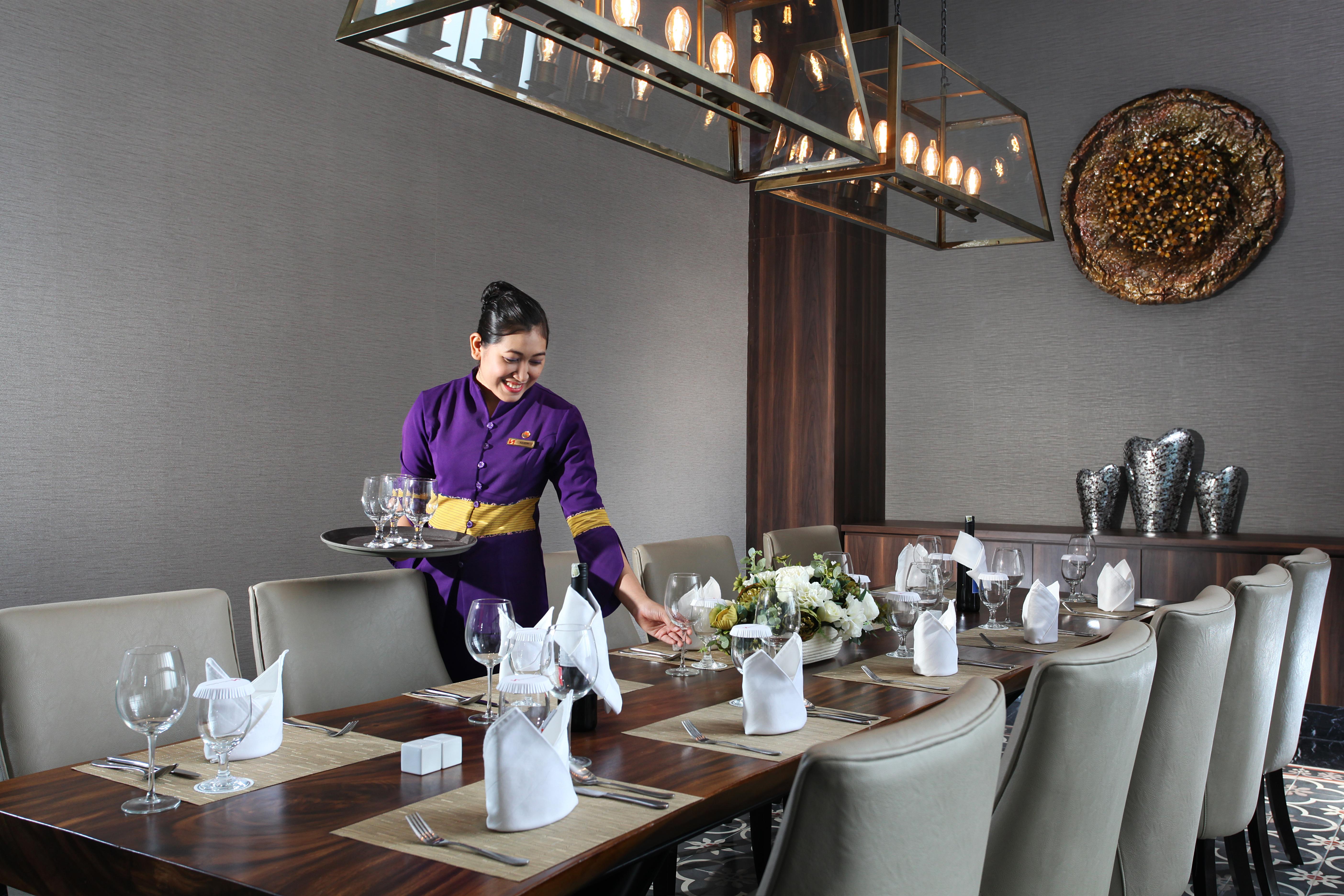 Swiss-Belinn Karawang Zewnętrze zdjęcie