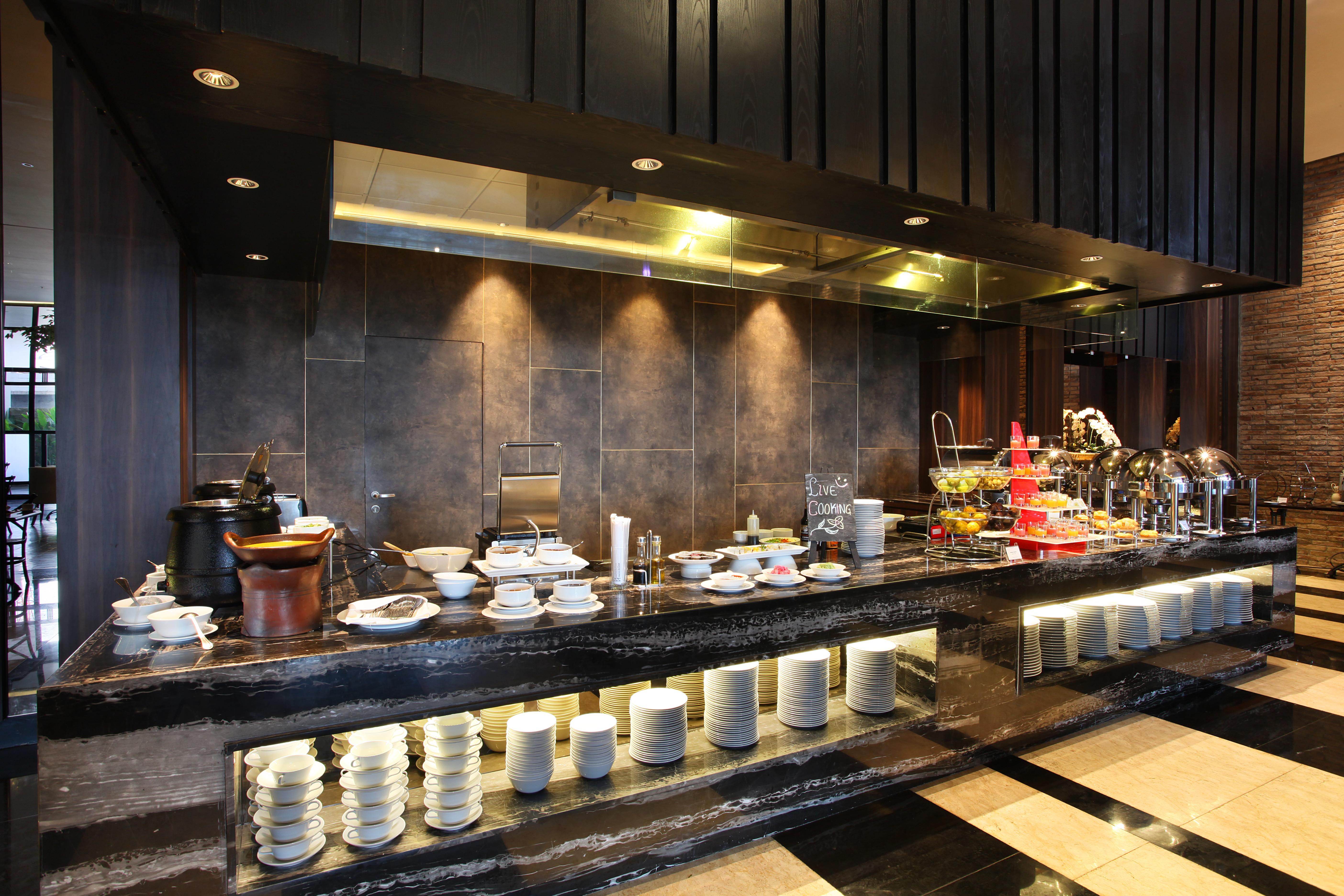 Swiss-Belinn Karawang Zewnętrze zdjęcie