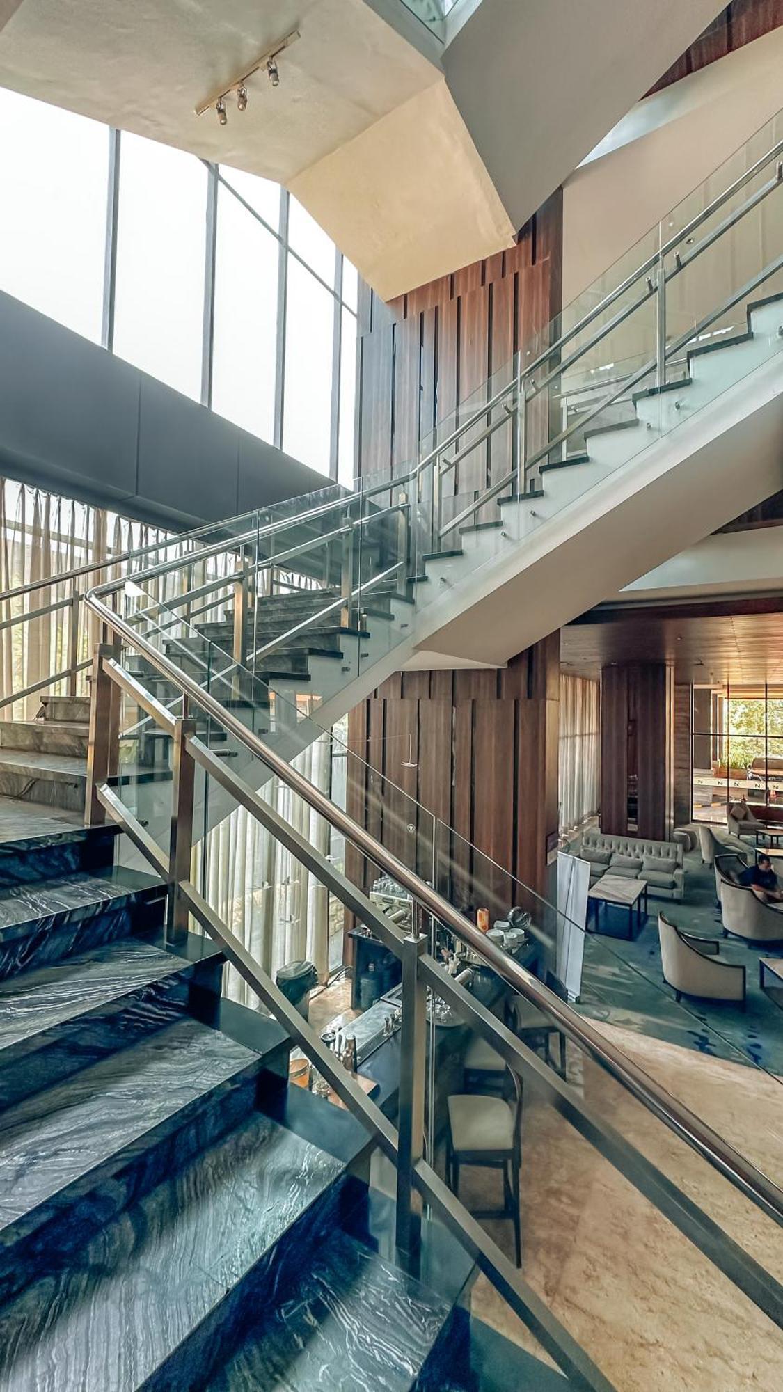 Swiss-Belinn Karawang Zewnętrze zdjęcie