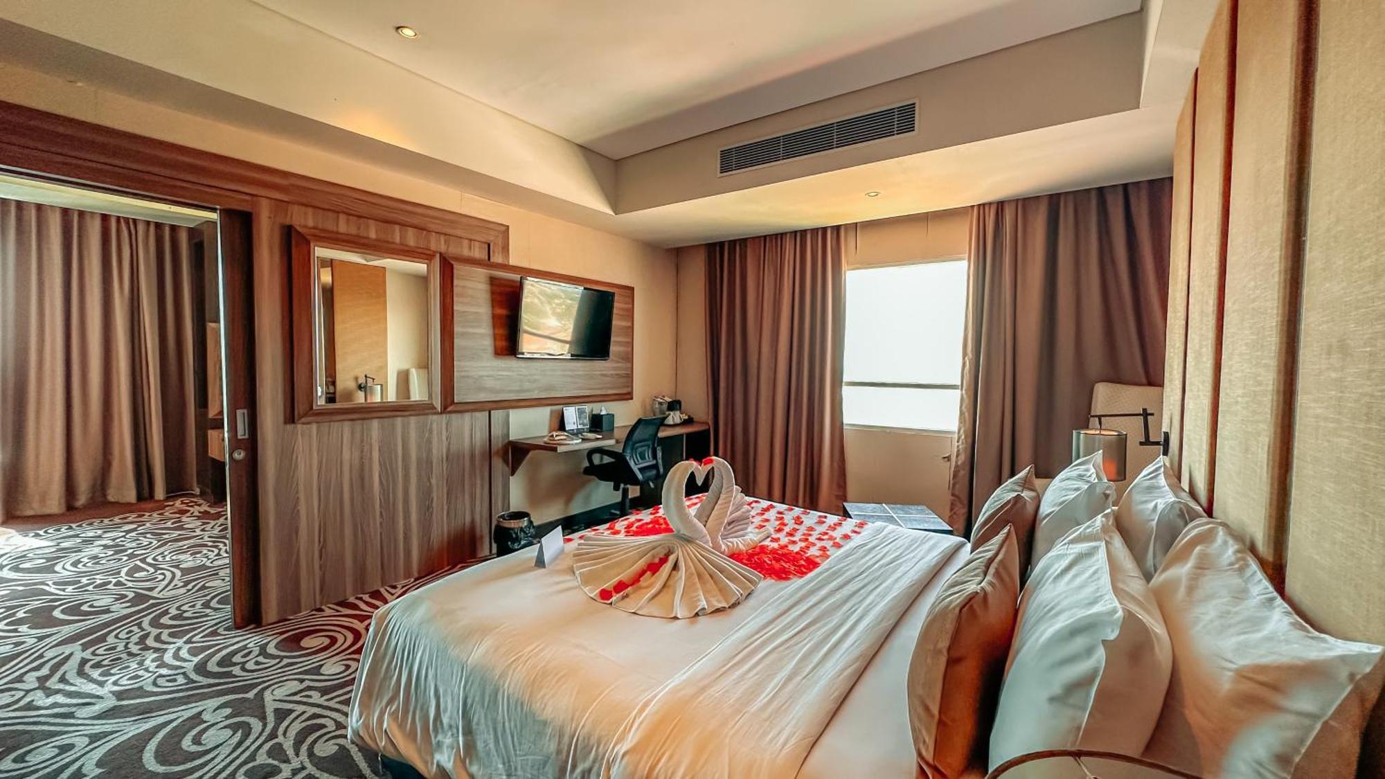 Swiss-Belinn Karawang Zewnętrze zdjęcie