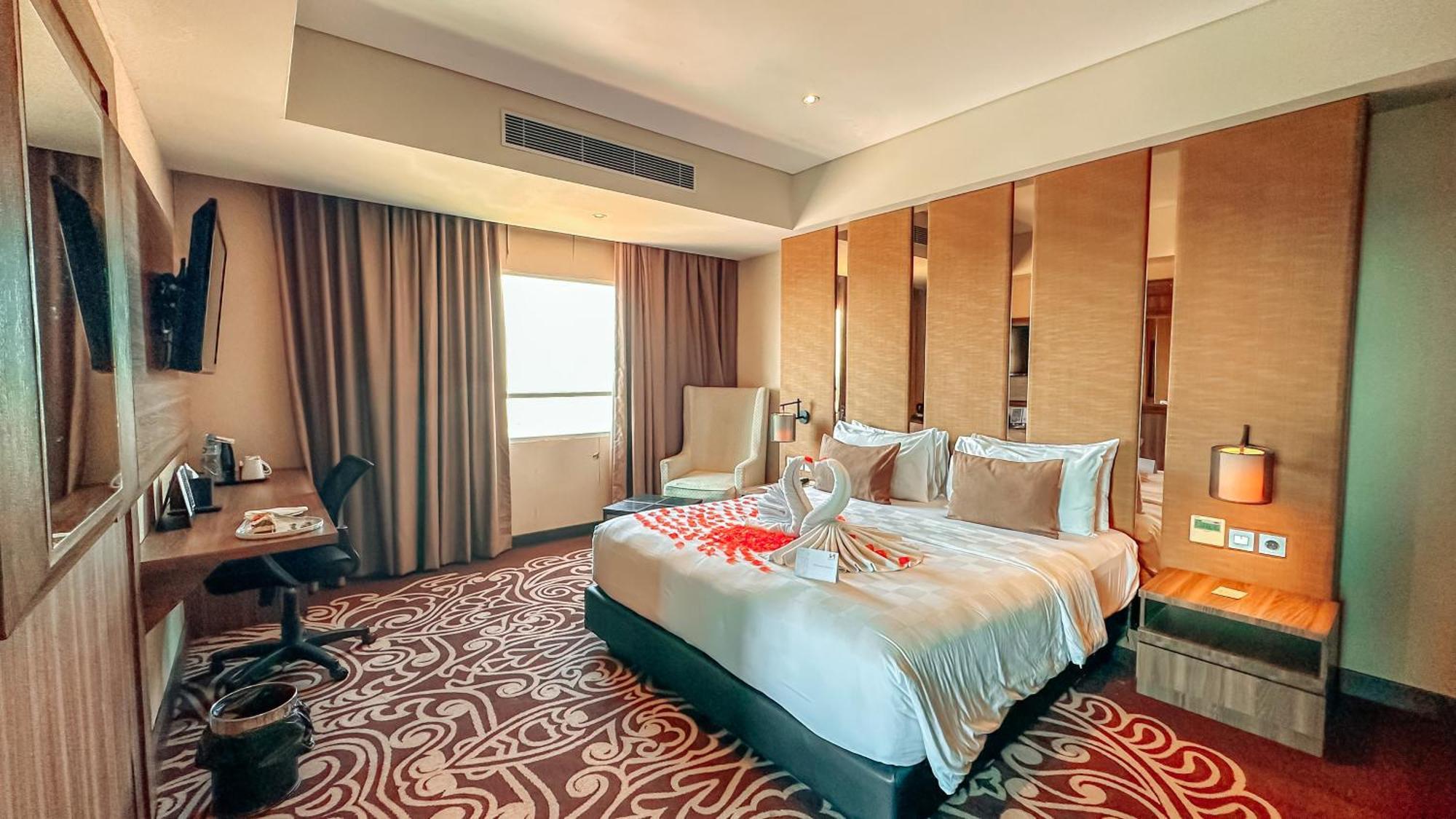 Swiss-Belinn Karawang Zewnętrze zdjęcie