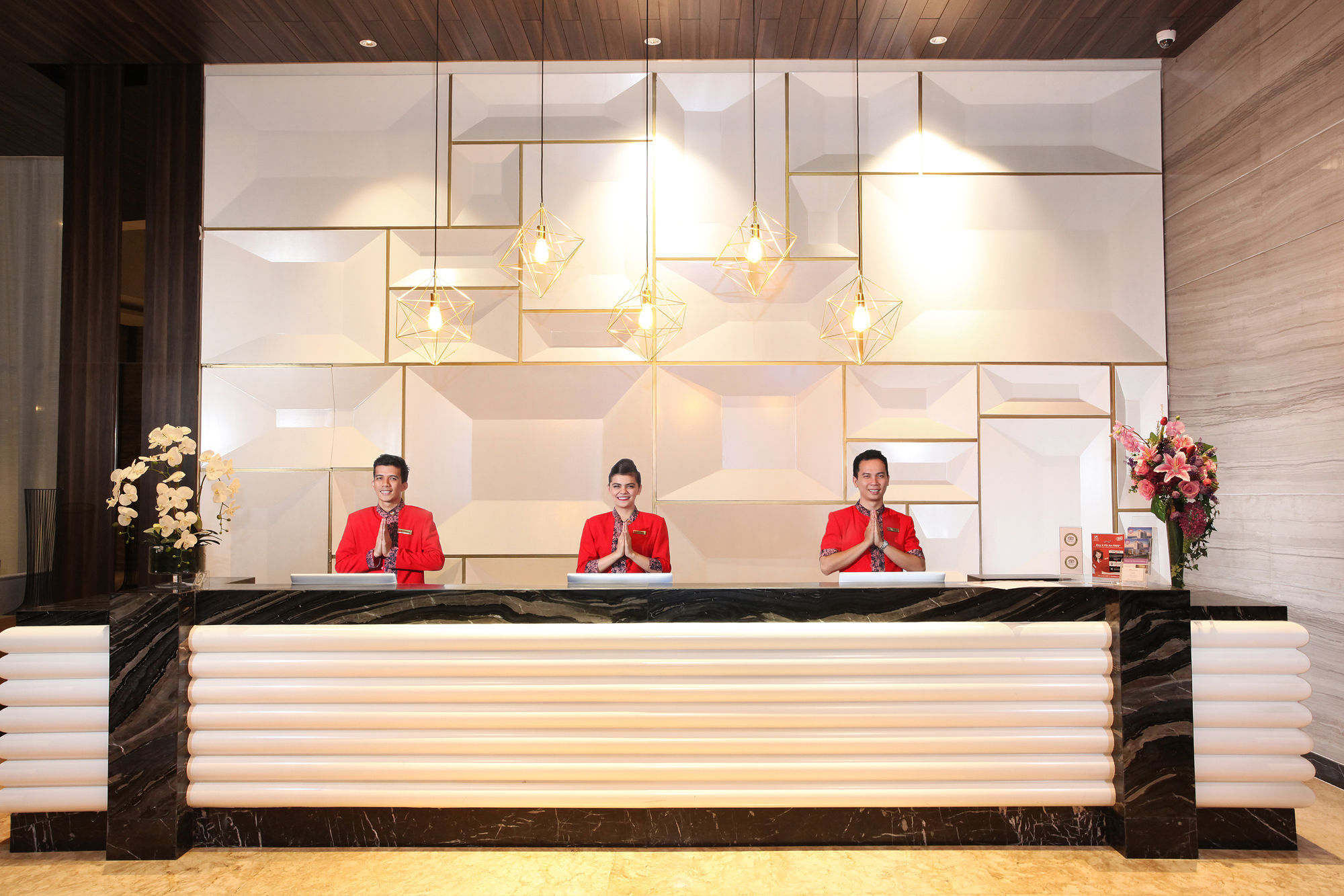 Swiss-Belinn Karawang Zewnętrze zdjęcie