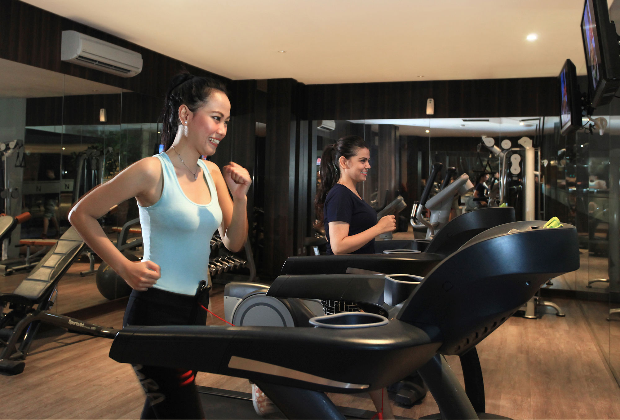 Swiss-Belinn Karawang Zewnętrze zdjęcie